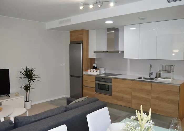 Apartamenticos Plaza Del Pilar I